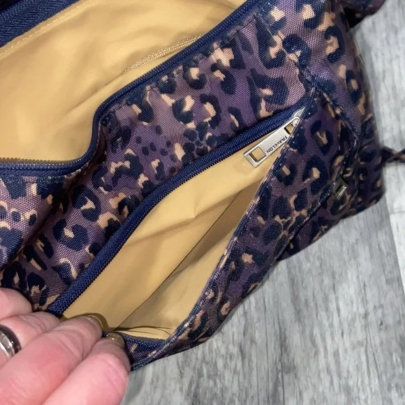 TRAVELON PURPLE LEOPARD PRINT Crossbody Purse Great Size!! - Picture 5 of 7